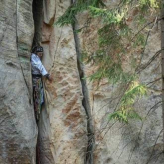 Ten routes in sixteen hours